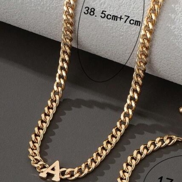 gold Jewelry - CHAIN INITIAL NECKLACE